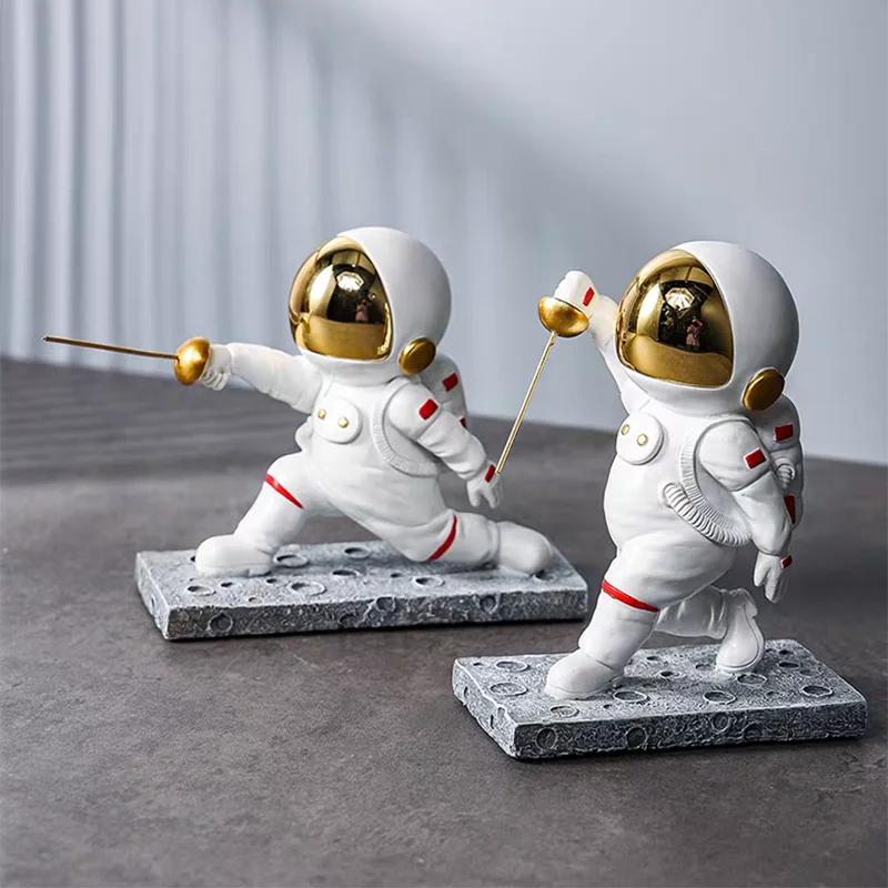 Resin-Astronaut-Figurine-Statue-Astronaut-Fencing-Figure-Sculpture-Desktop-Tabletop-Decor-Spaceman-Fencing-Souvenir-Present-5